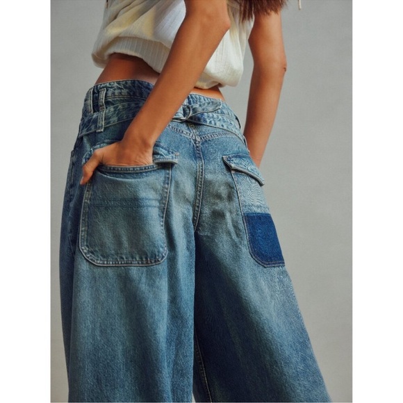 We the free Waterfall Baggy Jeans size 24 - Picture 9 of 16